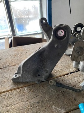 17 BMW E90 E91 E93 2.5D DRŽÁK SVĚTLO 6760320