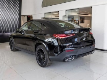 Mercedes GLC C254/X254 Coupe 2.0 300 258KM 2025 GLC Coupe 300 4-Matic AMG Line 2.0 (258KM) 2025, zdjęcie 3