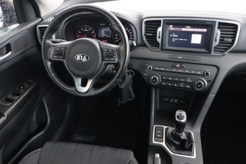 Kia Sportage IV SUV Facelifting 1.6 GDI 132KM 2018 Kia Sportage 1.6 GDI, Salon Polska, Serwis ASO, zdjęcie 6