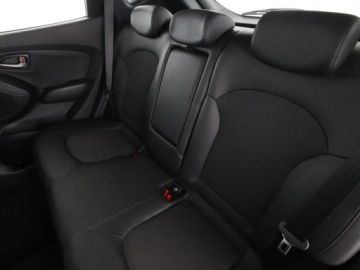 Hyundai ix35 SUV Facelifting 1.7 CRDi 115KM 2015 Hyundai ix35 klima auto grzane fotele czujniki, zdjęcie 16