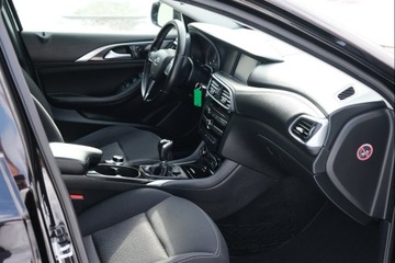 Infiniti Q30 1.5D 109KM 2016 Infiniti Q30 1.5 DCi nawigacja climatronic zarejestrowany PL, zdjęcie 21