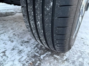 Renault Captur I Crossover 0.9 Energy TCe 90KM 2017 Renault Captur LED Pure vision Skóry Lifting, zdjęcie 26