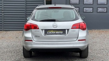 Opel Astra J Sports Tourer 1.4 Turbo ECOTEC 140KM 2012 Opel Astra Udokumentowany przebieg GWARANCJA 1.4 Benzyna 140KM, zdjęcie 5