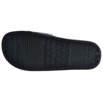 Женские большие звездные тапочки на пляжном бассейне после домашней резиновой пены