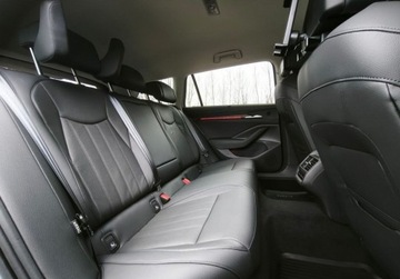 Skoda Superb III Kombi Facelifting 2.0 TDI SCR 150KM 2024 Skoda Superb Laurin Klement, DCC, Kamera, ACC, CANTON, GPS, Masaze, Bezwy, zdjęcie 8