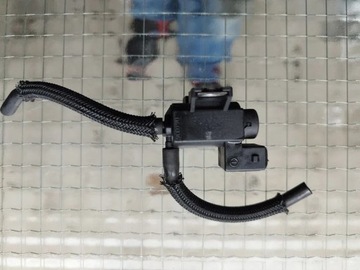 SENZOR PODTLAKU 2.2 D-CAT 177KM TOYOTA RAV 4 III