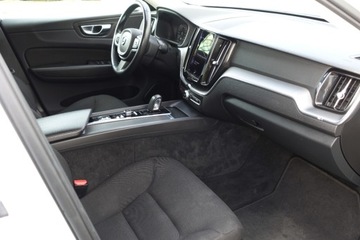 Volvo XC60 II 2021 Volvo XC 60 kamera, czujniki park., klimatyzacja 2strefowa, CarPlayAA, LED, zdjęcie 10