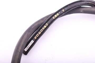 BMW E81 E82 E87 E88 Прокладка капота двигателя