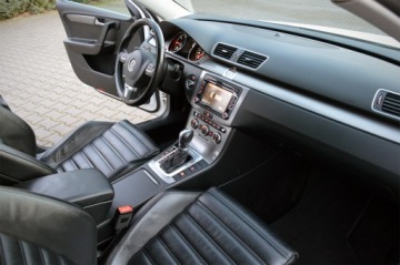 Volkswagen Passat B7 Variant 2.0 TDI CR DPF BlueMotion 170KM 2013 VW PASSAT 2.0 TDI 170PS R-line BlueMotion Bixenon Led Kamera Navi rej. PL !, zdjęcie 12