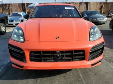 Porsche Cayenne III 2020 Porsche Cayenne 2020r., Turbo S E-Hybrid, od ubezpieczalni 4.0 Benzyna, zdjęcie 1