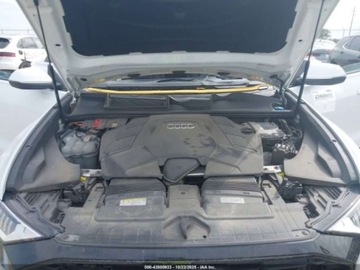 Audi Q8 2021 Audi Q8 Prestige 55 Tfsi Quattro Tiptronic 2021 3.0l 3.0 Benzyna 335KM, zdjęcie 8