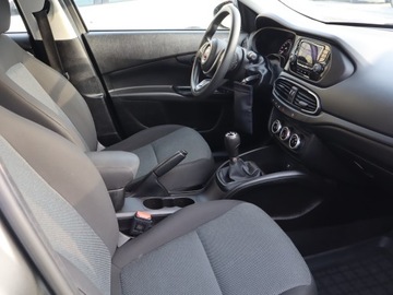 Fiat Tipo II Sedan Facelifting 1.0 T3 Turbo 100KM 2021 Fiat Tipo 1.0 FireFly, Salon Polska, Serwis ASO, zdjęcie 8