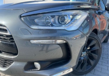 DS 5 Hatchback (Citroen) 2.0 HDi Hybrid4 200KM 2014 Citroen DS5 bezwypadekserwisjedzie jak nowe4x4automatfull wersja 2.0, zdjęcie 8