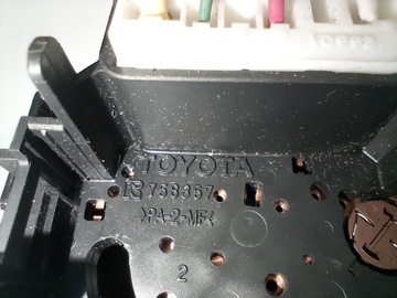 PANEL KLIMATIZACE VENTILACE TOYOTA OE 758857