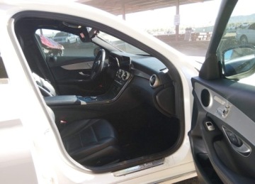 Mercedes Klasa C W205 Kabriolet Facelifting 2.0 300 258KM 2019 Mercedes-Benz Klasa C MERCEDES-BENZ C 300 2.0 Benzyna 259KM, zdjęcie 8