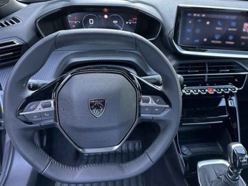 Peugeot 2008 II SUV Facelifting 1.2 PureTech 100KM 2025 Od ręki - Allure 1.2 PureTech 100KM / Pakiet Vision &amp; Drive Assist, zdjęcie 6
