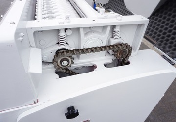 ТОЛЩИНОСТРУГОВЫЙ СТАНОК HOLZ TECH SP63 ВАЛ: электрический подъемный стол 610 мм