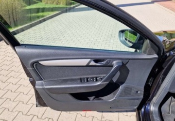 Volkswagen Passat B7 Variant 1.6 TDI CR DPF BlueMotion 105KM 2013 Volkswagen Passat Variant Volkswagen Passat Variant ver-variant-1-6-tdi-bl, zdjęcie 9