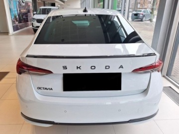 Skoda Octavia IV Liftback 1.5 TSI EVO 150KM 2026 SKODA Octavia Sportline 1.5 TSI mHEV DSG Sedan 150KM 2026, zdjęcie 3