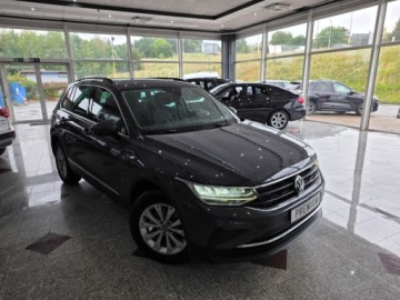 Volkswagen Tiguan II SUV Facelifting 1.5 TSI 150KM 2022 Volkswagen Tiguan Nowy model LIFT Virtual Automat Led Navi 1wlasciciel MOZ