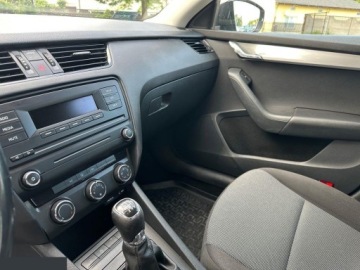 Skoda Octavia III Liftback 1.2 TSI 105KM 2014 Skoda Octavia 1.2 TSI Active 105KM 2014r, zdjęcie 17