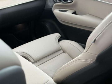 Volvo XC90 II 2026 VOLVO XC90 B5 AWD Ultra Dark Suv 2.0 (250KM) 2026, zdjęcie 10