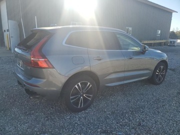 Volvo XC60 II 2021 Volvo XC 60 T5 Moemntum 2021 2.0l 2.0 Benzyna 250KM, zdjęcie 3