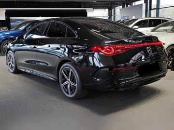 Mercedes CLA C118/X118 2025 MERCEDES-BENZ CLA 200 4-Matic AMG Line 1.5 (163KM) 2025, zdjęcie 1