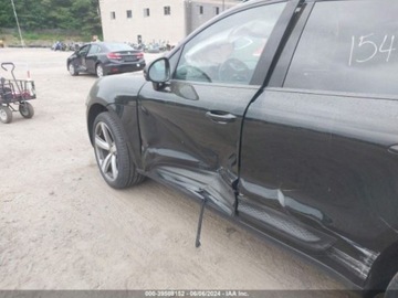 Porsche Macan 2024 Porsche Macan 2024r, T, 2.0L, AWD 2.0 Benzyna 261KM, zdjęcie 2