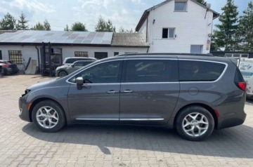 Chrysler Pacifica II 2017 Chrysler Pacifica 2017 Chrysler Pacifica - W POLSCE, po oplatach i akcyzie, zdjęcie 6