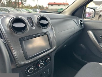 Dacia Sandero II Hatchback 5d Facelifting 0.9 TCe 90KM 2017 Dacia Sandero Stepway 1.0 Benzyna TCe 90 S&amp;S Ambiance 90KM 2017r, zdjęcie 17