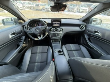 Mercedes Klasa A W176 Hatchback 5d Facelifting 200 156KM 2017 Mercedes A 200 AUTOMAT. ASYSTENT. 1.6 BEN., zdjęcie 27