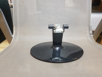 PODSTAWA STOPKA LG E2240S