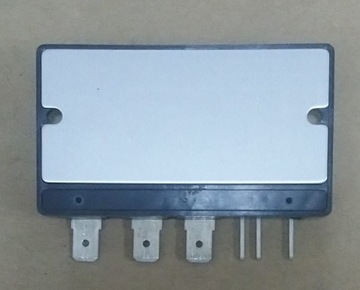 Omron SF12D-9061H 5 В постоянного тока 240 В переменного тока 12 А