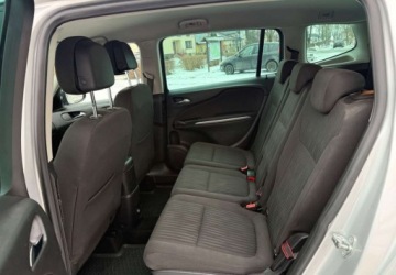 Opel Zafira C Tourer 1.4 Turbo ECOTEC 140KM 2012 Opel Zafira Opel Zafira Tourer 1.4 Turbo Business Innovation 1.4 Benzyna, zdjęcie 9