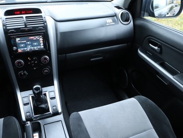Suzuki Grand Vitara II SUV 1.9 DDiS 129KM 2007 Suzuki Grand Vitara 1.9 DDiS, 4X4, Klima, zdjęcie 7