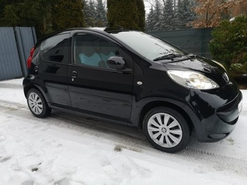 Peugeot 107 2008 Peugeot 107 1.0 16V 66KM Klimatyzacja Isofix, zdjęcie 3