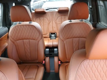 BMW X7 2024 BMW X7 M60i 2024 4.4l 4.4 Benzyna 523KM, zdjęcie 10