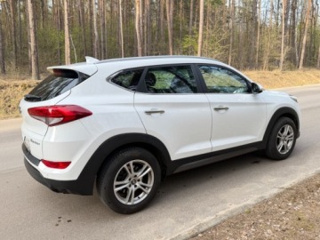 Hyundai Tucson III SUV 1.7 CRDi 141KM 2016 Hyundai Tucson 1.7CRDI 140KM Automat Sprawdz 1.7 Diesel 140KM, zdjęcie 16