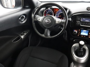 Nissan Juke I SUV Facelifting 1.2 DIG-T (Euro 6) 115KM 2016 Nissan Juke 1.2 DIG-T, Salon Polska, Serwis ASO, zdjęcie 6