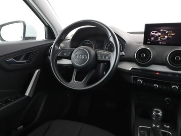 Audi Q2 SUV 1.5 35 TFSI 150KM 2019 Audi Q2 35 TFSI Automat Climatronic Tempomat, zdjęcie 15
