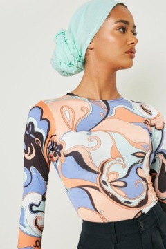 BL905 КУЗОВ АБСТРАКТНЫЙ ОБЛАГАЮЩИЙ ТЕЛО BOOHOO 38