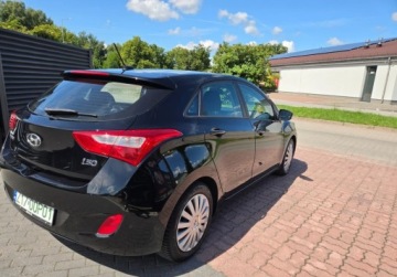 Hyundai i30 II Wagon 1.6 GDI 135KM 2014 Hyundai i30 Swiezo sprowadzony Zarejestrowany. 1.6 Benzyna 135KM, zdjęcie 20