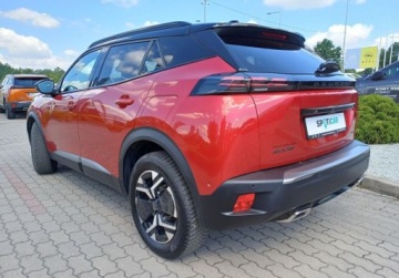 Peugeot 2008 II SUV Facelifting 1.2 Hybrid 145 145KM 2025 Peugeot 2008 DEMO 1.2 mHEV 145 KM GT e-DCS6 I wl. GWARANCJA FV23, zdjęcie 5