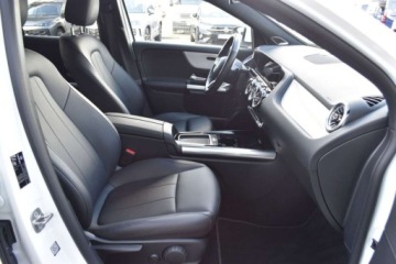 Mercedes GLA II Off-roader Facelifting 2.0 220d 190KM 2024 Mercedes-Benz GLA SalonPL 190KM DCT 4Matic Skora Kam360 Keyless Ogrz.Posto, zdjęcie 32