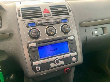 Volkswagen Touran I 1.4 TSI 140KM 2008 Volkswagen Touran Automat 1.4 Benzyna 140KM, zdjęcie 11