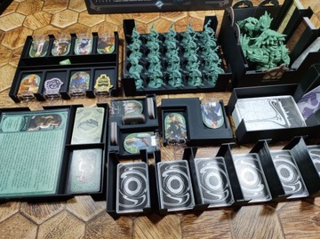 Глубины ужаса, красочная вставка