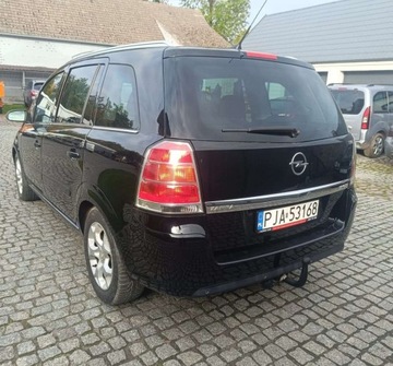 Opel Zafira B 1.9 CDTI ECOTEC 120KM 2007 Opel Zafira Opel Zafira 1.9 CDTI 1.9 Diesel 120KM, zdjęcie 3