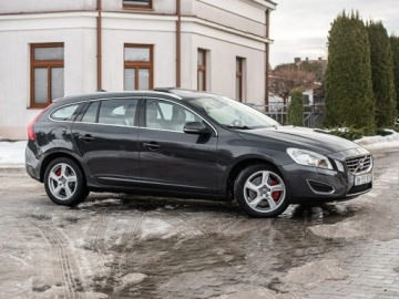Volvo V60 I Kombi 1.6 T4 180KM 2012 Volvo V60 1.6T 180KM Summum ! Full Opcja Super !, zdjęcie 18