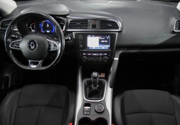 Renault Kadjar Crossover 1.6 dCi 130KM 2016 Renault Kadjar Bogate wyposazenie - Biala perla 1.6 Diesel 130KM, zdjęcie 4